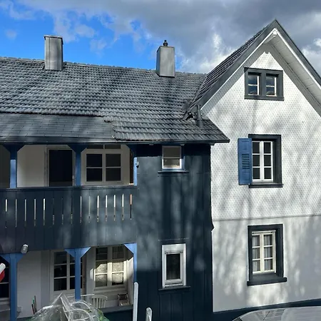 بيت للعطل Mit 3 Fewos Bühlertal
